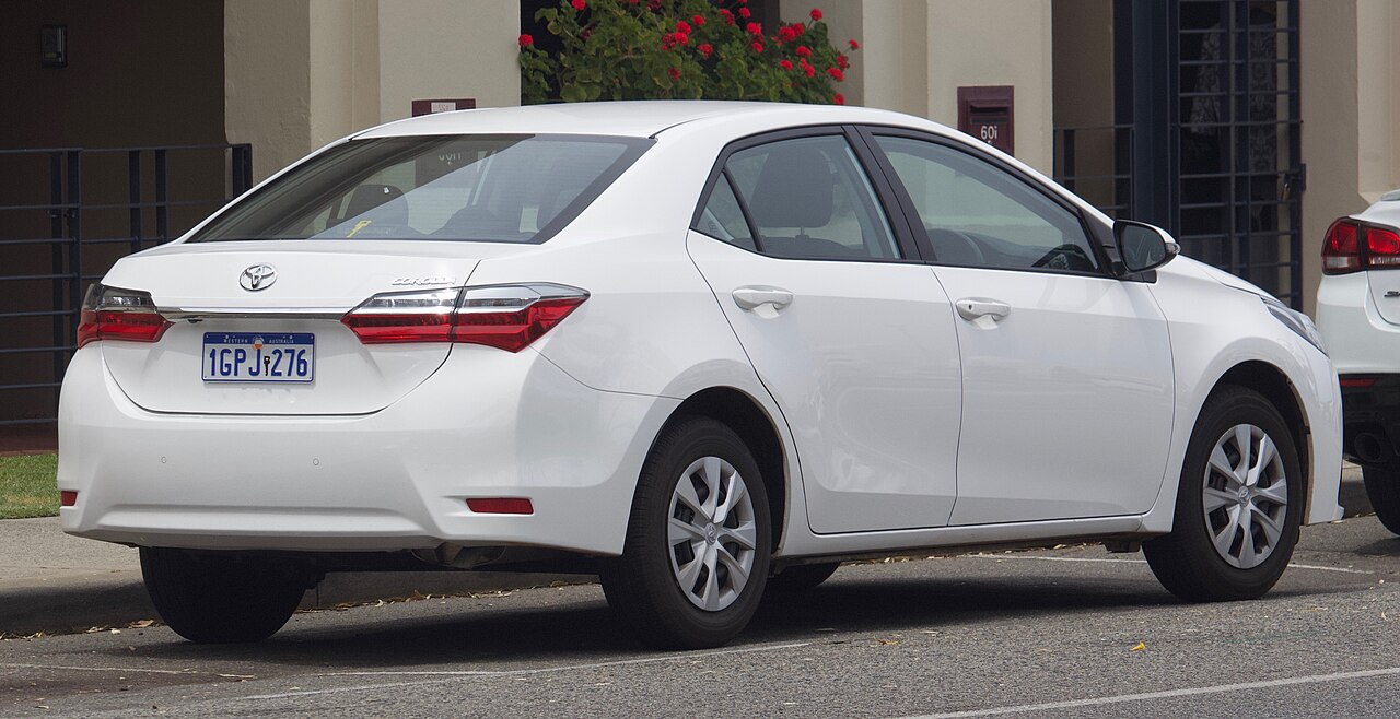 Private Sedan — image 3